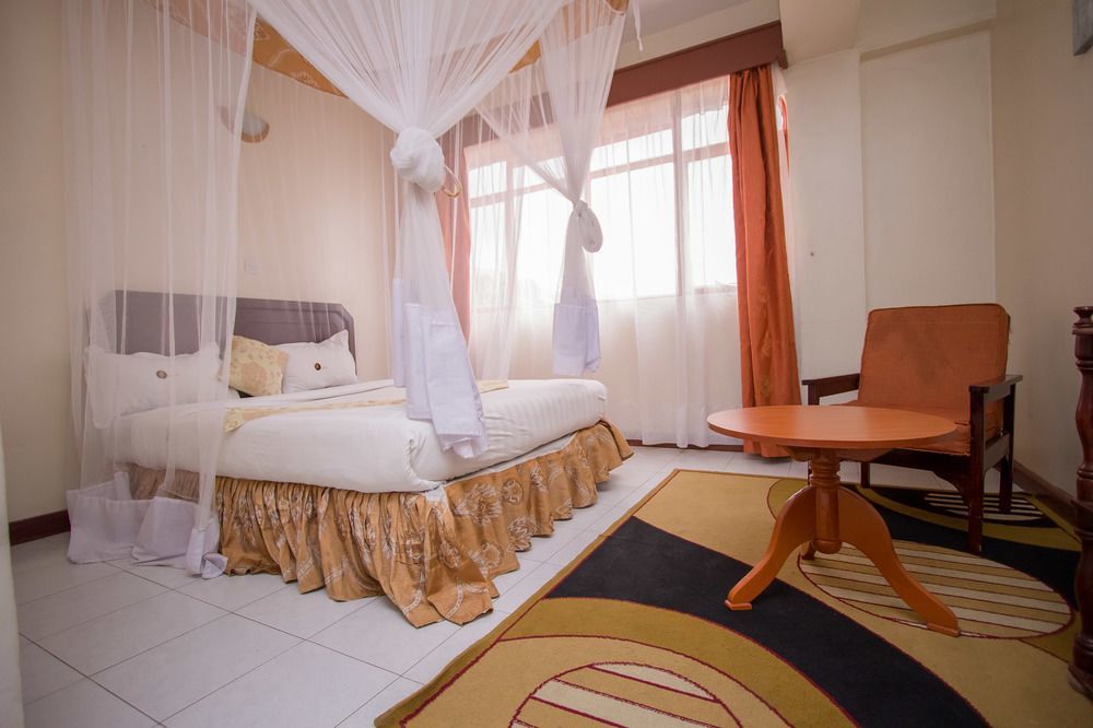 Chester Hotel Nakuru Exterior foto