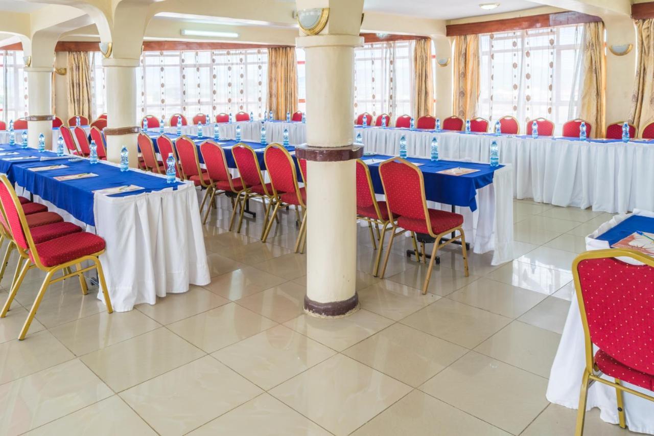 Chester Hotel Nakuru Exterior foto